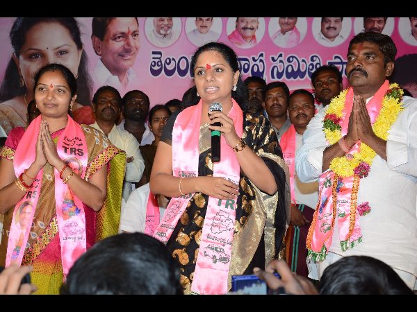కవిత ప్రచారం