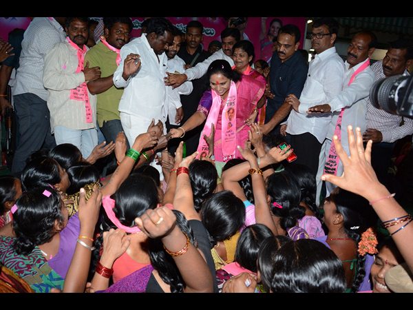 కవిత గ్రేటర్ ప్రచారం