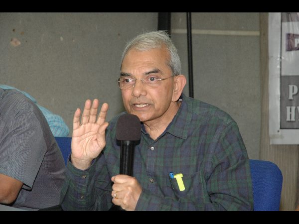 క్లాసులు జరుగుతాయి