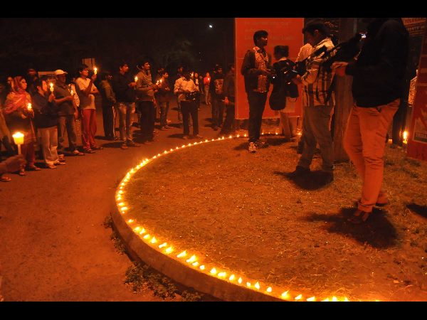 ఇలా నిరసన...