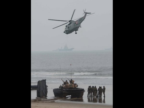 నేవీ చరిత్రలోనే అరుదైన ఘట్టం