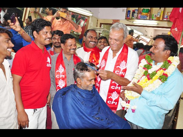  టీఆర్ఎస్‌కు మేయర్ పీఠం దక్కితే చెవి కోసుకుంటా: నారాయణ 