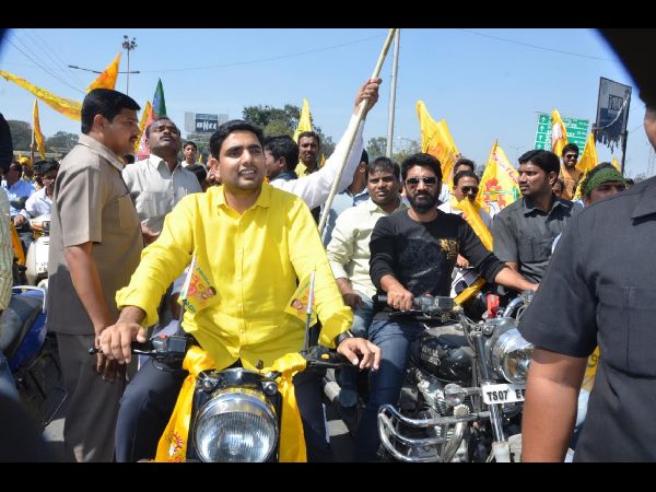  ఆ అబద్ధం చెప్పిన తొలి సీఎం కేసీఆరే: నారా లోకేశ్