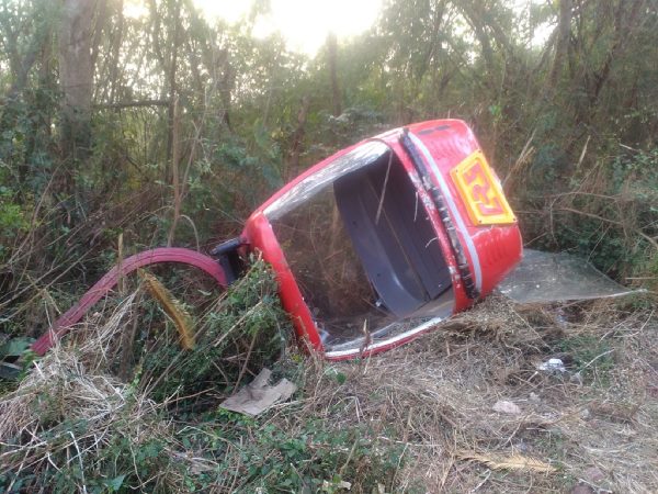 ఆనందం కాస్త ప్రమాదంగా: తెగిపడిన కైలాసగిరి రోప్‌వే