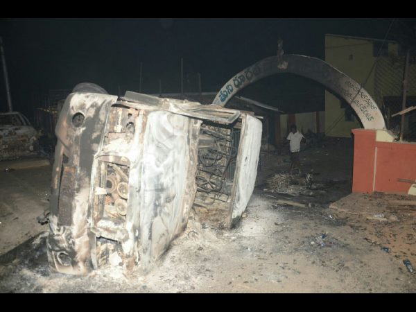 'కాపు గర్జన' ఉద్రిక్తం