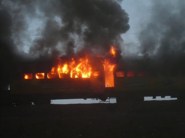  'కాపు గర్జన' ఉద్రిక్తం