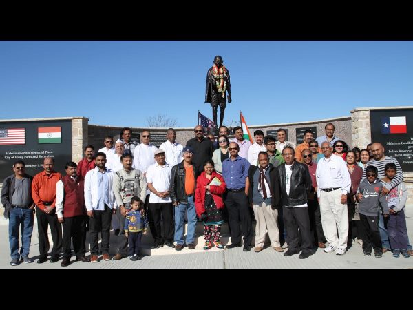 Homage to Mahatma Gandhi at Mahatma Gandhi Memorial in Dallas Homage to Mahatma Gandhi at Mahatma Gandhi Memorial in Dallas