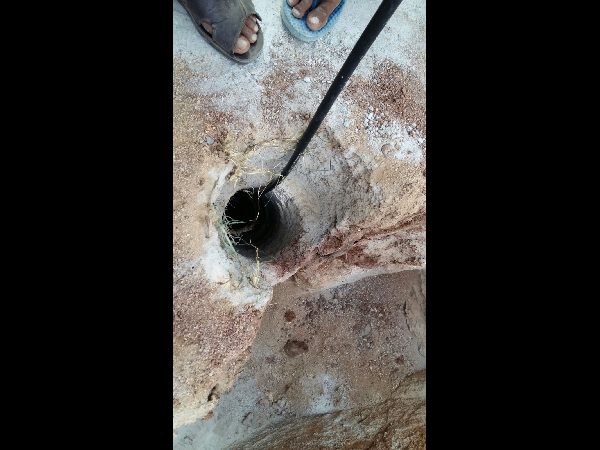 Shanvi slipped into borewell in Nalgonda district