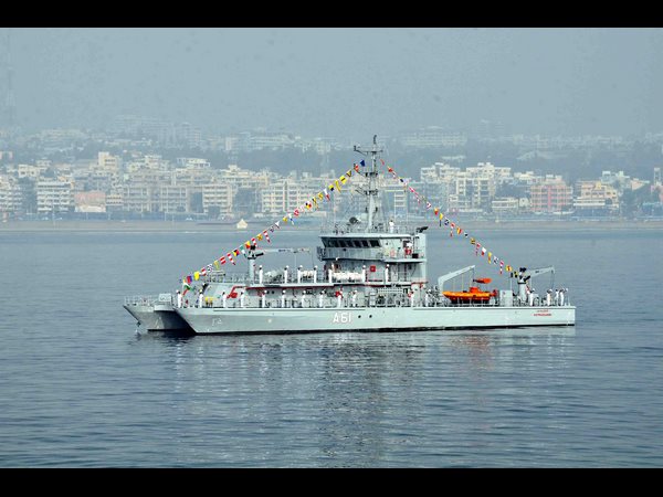  ఐఎఫ్ఆర్: అంతా సిద్ధం, ప్రత్యేక బస్సులు