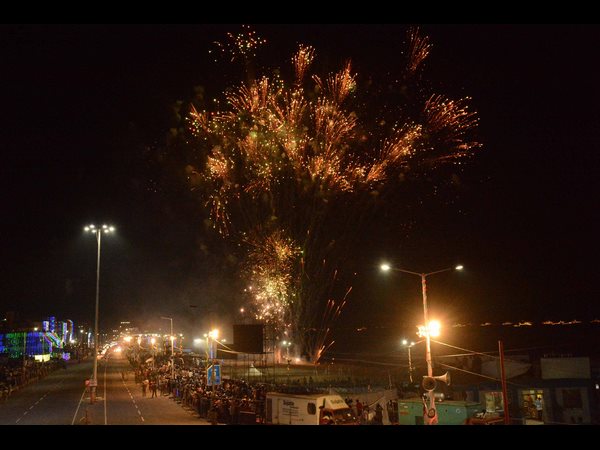 భారత నౌకాదళ చరిత్రలోనే ఇదొక అరుదైన ఘట్టం భారత నౌకాదళ చరిత్రలోనే ఇదొక అరుదైన ఘట్టం