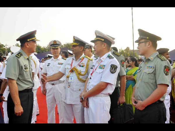 లాంఛనంగా ప్రారంభమైన ఐఎఫ్ఆర్ వేడుకలు లాంఛనంగా ప్రారంభమైన ఐఎఫ్ఆర్ వేడుకలు