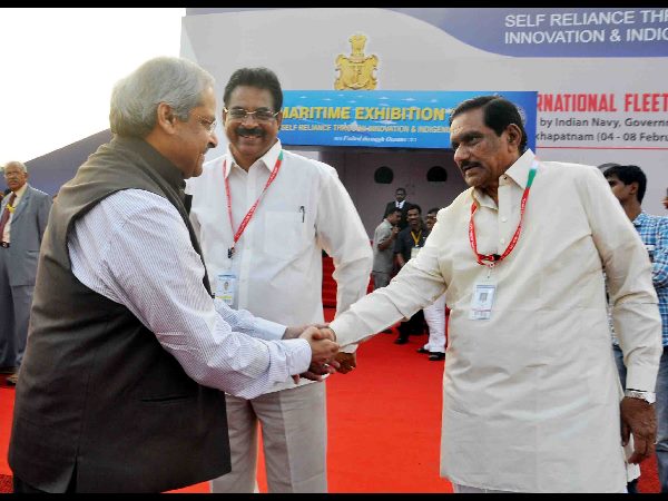 లాంఛనంగా ప్రారంభమైన ఐఎఫ్ఆర్ వేడుకలు లాంఛనంగా ప్రారంభమైన ఐఎఫ్ఆర్ వేడుకలు