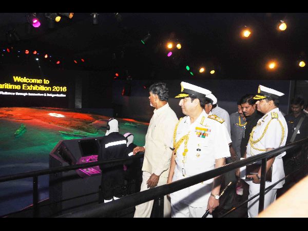 లాంఛనంగా ప్రారంభమైన ఐఎఫ్ఆర్ వేడుకలు లాంఛనంగా ప్రారంభమైన ఐఎఫ్ఆర్ వేడుకలు