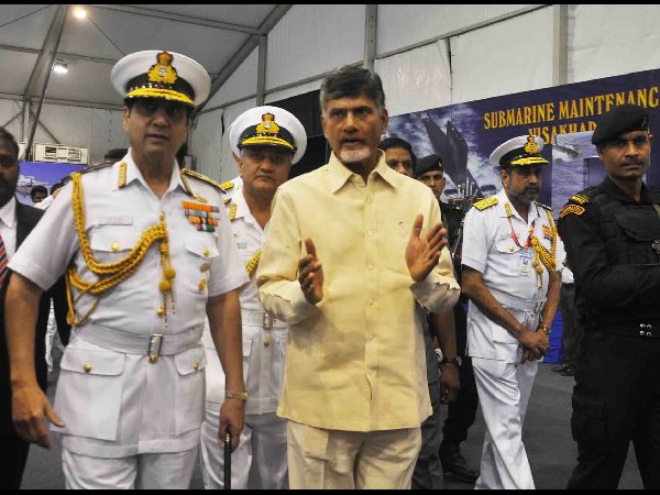 లాంఛనంగా ప్రారంభమైన ఐఎఫ్ఆర్ వేడుకలు లాంఛనంగా ప్రారంభమైన ఐఎఫ్ఆర్ వేడుకలు