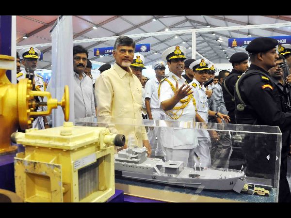 లాంఛనంగా ప్రారంభమైన ఐఎఫ్ఆర్ వేడుకలు లాంఛనంగా ప్రారంభమైన ఐఎఫ్ఆర్ వేడుకలు