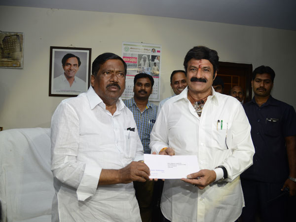 Balakrishna invites telangana tourism minister chandulal for lepakshi festival Balakrishna invites telangana tourism minister chandulal for lepakshi festival