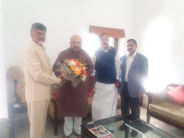 జైట్లీతో బాబు