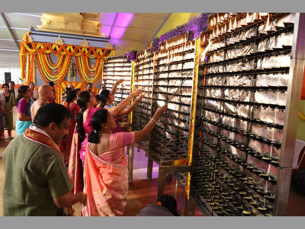 శ్రీవారి సేవలో నాగార్జున శ్రీవారి సేవలో నాగార్జున