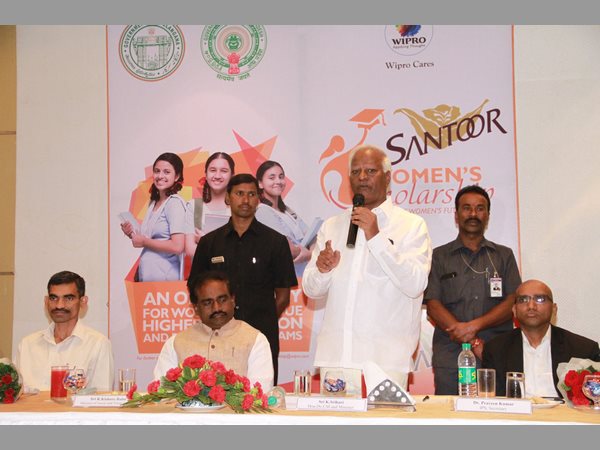  సంతూర్ ఉమెన్ స్కాలర్ షిప్‌లు ప్రకటించిన విప్రో
