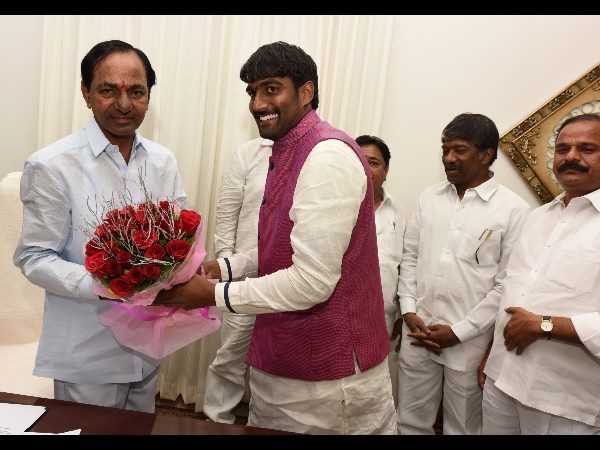 కెసిఆర్‌తో బొంతు రామ్మోహన్