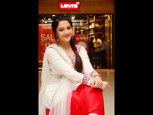 మెహరీన్