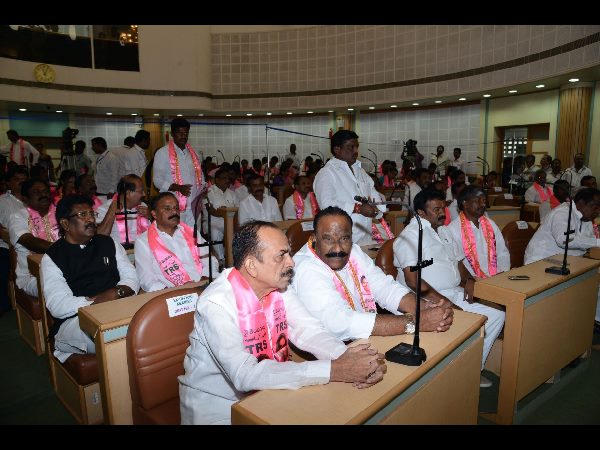 కార్పొరేటర్ల ప్రమాణం