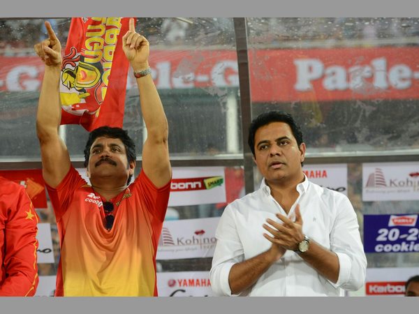 సిక్స్ అంటూ నాగ్, కెటిఆర్ కరతాళ ధ్వనులు...