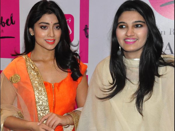 శ్రియ శరణ్ సందడి