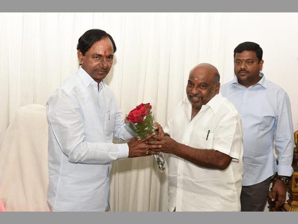 అటవీశాఖా మంత్రి శుభాకాంక్షలు