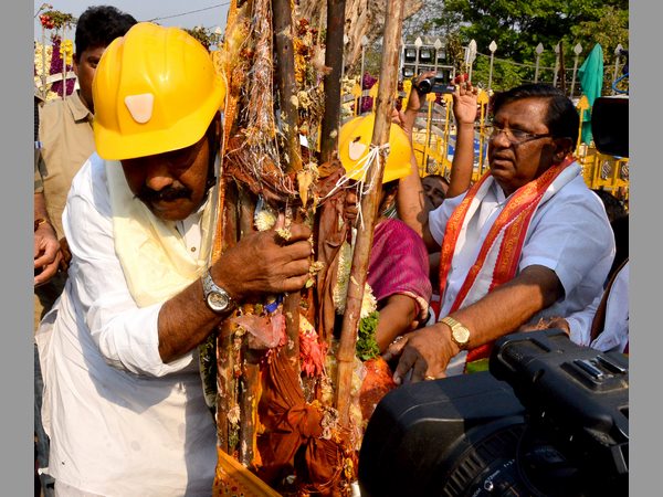 మేడారం మహాజాతర మేడారం మహాజాతర