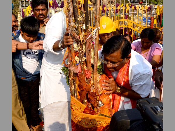 మేడారం మహాజాతర మేడారం మహాజాతర