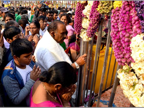 మేడారం మహాజాతర మేడారం మహాజాతర