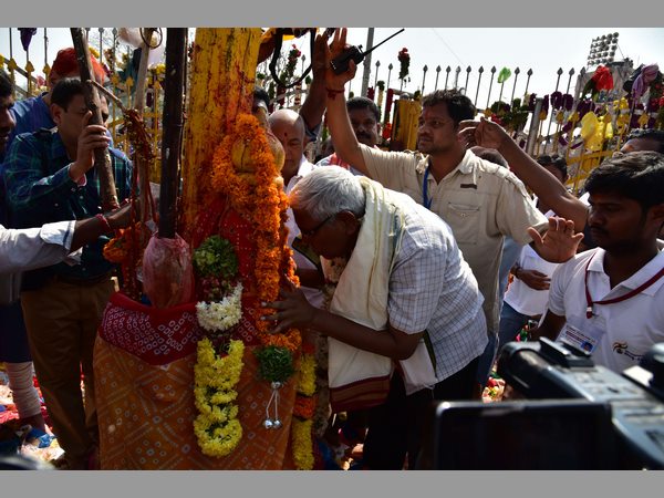 మేడారం మహాజాతర మేడారం మహాజాతర