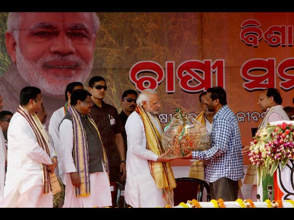 వస్తున్న డబ్బంతా ఎలా ఖర్చవుతోందో దేశం 