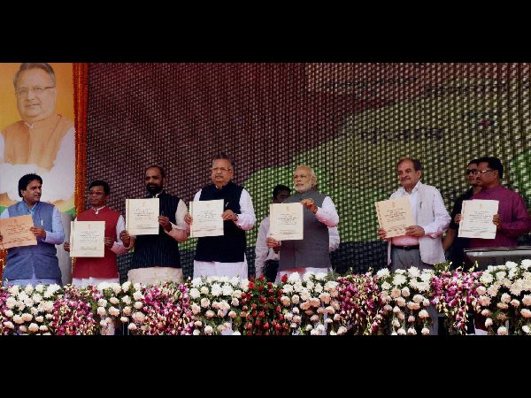 చత్తీస్‌గఢ్‌లో మోడీ