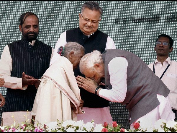 చత్తీస్‌గఢ్‌లో మోడీ