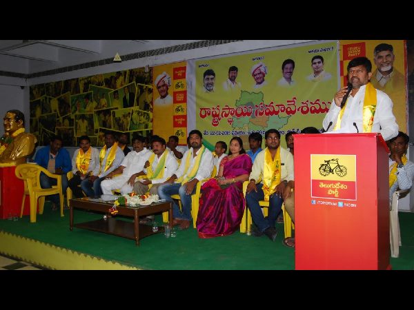 హైదరాబాదులో టిఎన్ఎస్ఎఫ్ భేటీ