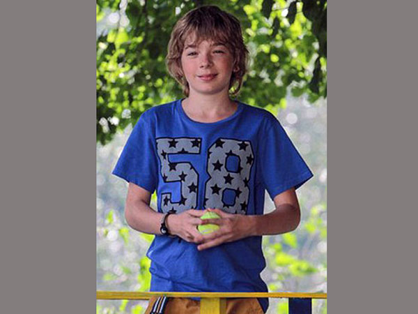 పోర్న్స్టార్తో నెల రోజులు గడిపే ఛాన్స్ పోర్న్స్టార్తో నెల రోజులు గడిపే ఛాన్స్