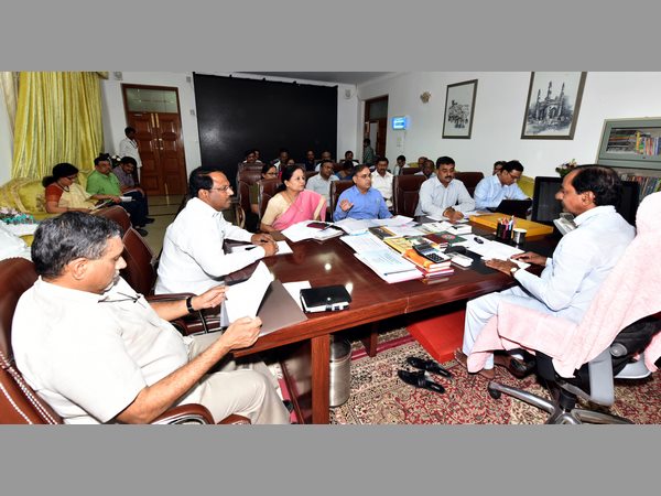 సీఎం కెసిఆర్ సమీక్ష