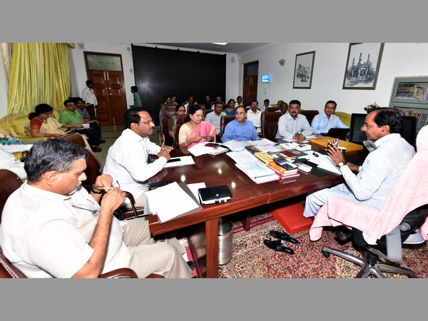 సీఎం కెసిఆర్ సమీక్ష