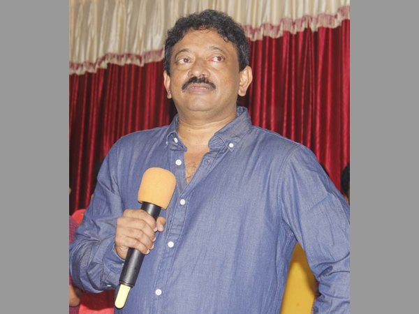 విద్యార్థులతో..