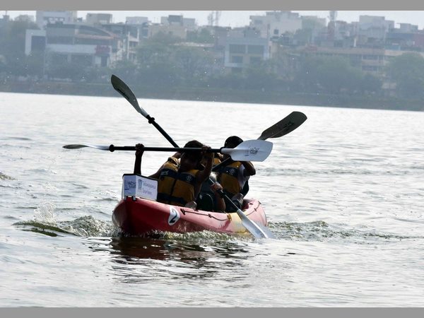 సాగర్‌లో ఉత్సాహంగా సెయిలింగ్ పోటీలు