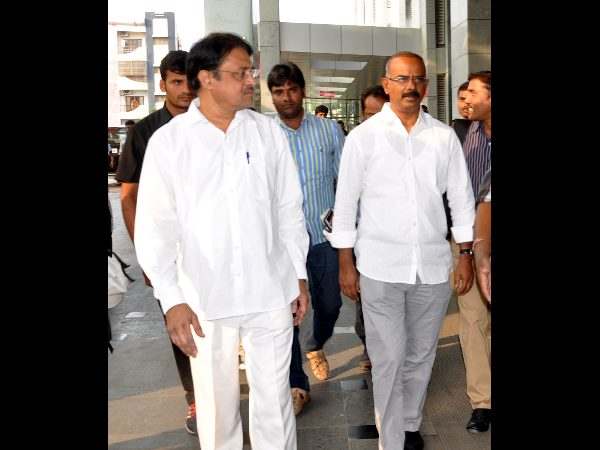 పాలేరు ఎమ్మెల్యే రాంరెడ్డి వెంకటరెడ్డి అంత్యక్రియలు పూర్తి