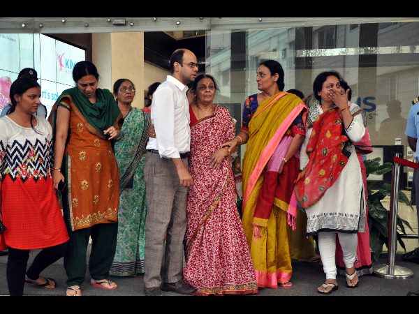  పాలేరు ఎమ్మెల్యే రాంరెడ్డి వెంకటరెడ్డి అంత్యక్రియలు పూర్తి