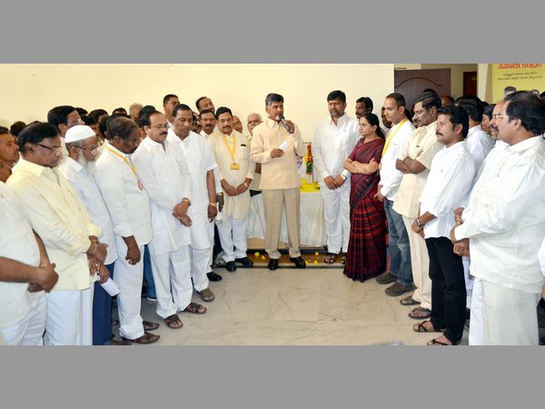 ఎన్టీఆర్ భవన్లో చంద్రబాబు