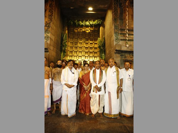 ఆలయాల మూసివేత