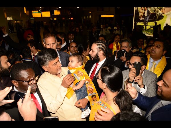 లండన్ ఐను సందర్శన లండన్ ఐను సందర్శన