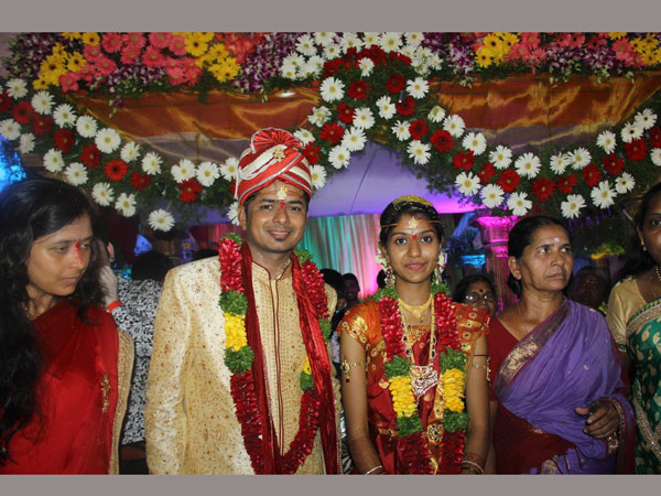 మధుప్రియ - శ్రీకాంత్