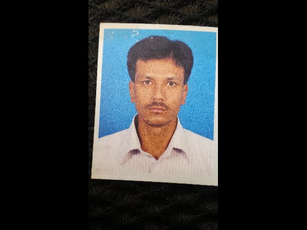 బెదిరించారు....