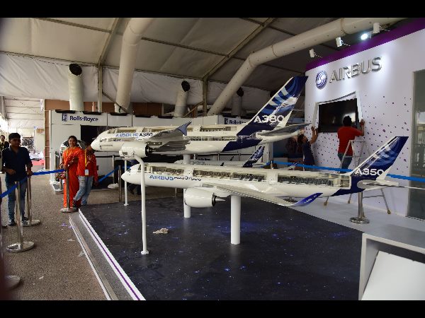  బేగంపేటలో ఐదో వైమానిక ప్రదర్శన 